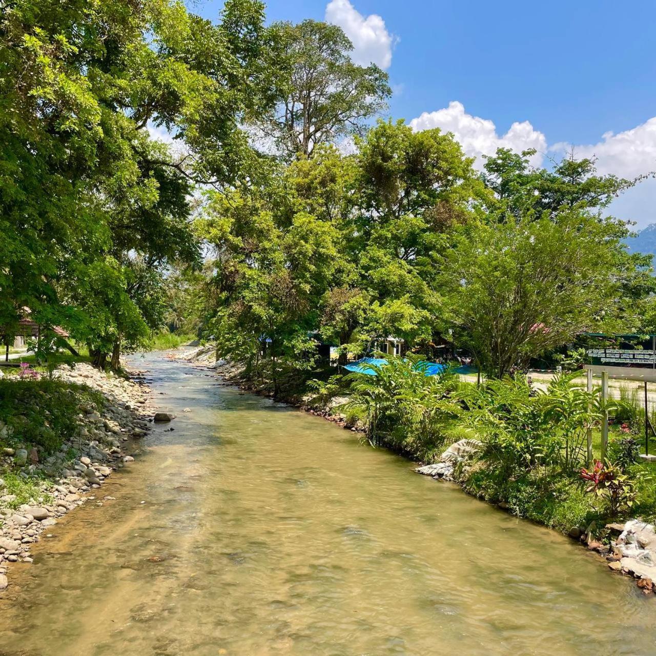 101 Resort & Spa, Janda Baik Kampong Sum Sum ภายนอก รูปภาพ